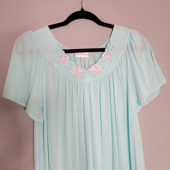 Vintage Shadowline Nightgown Nylon Satin Floral Embroidered Baby Blue M - Picture 3 of 6
